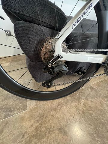 Used Merida REACTO 6000 2025 2025 Road & Gravel, White — image 9 of 15