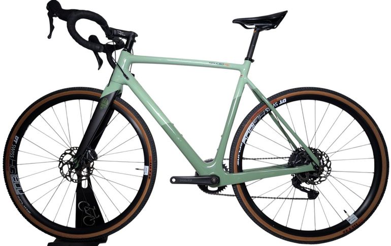Używany Bianchi Impulso Pro GRX 600 2024 2024 Road & Gravel — zdjęcie 2 z 13