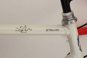 Pinarello Stelvio Anni '90 1995 Road & Gravel usato, Bianco — immagine 2 di 7