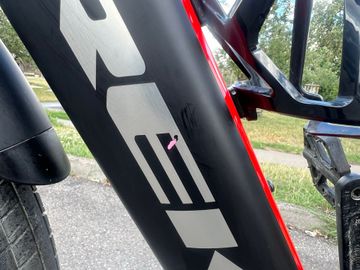 Tweedehands Trek Allant+ 9.9s 2022 Urban — afbeelding 9 van 9