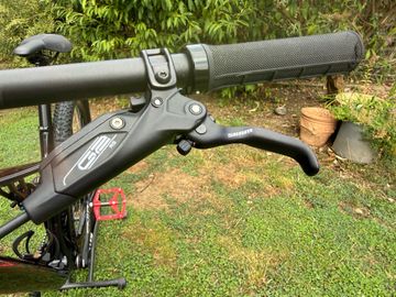 Used BMC Fourstroke LT ONE 2024 2024 Mountainbike, Red, 29 — image 8 of 23
