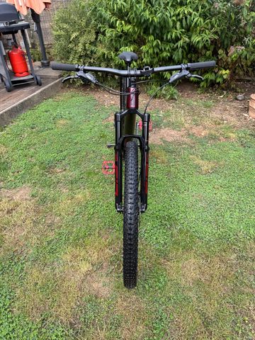 Used BMC Fourstroke LT ONE 2024 2024 Mountainbike, Red, 29 — image 4 of 23