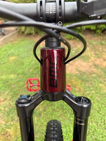 Used BMC Fourstroke LT ONE 2024 2024 Mountainbike, Red, 29 — image 19 of 23