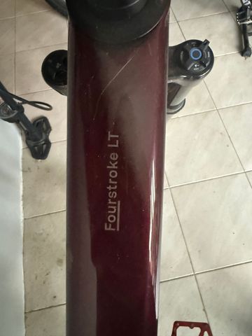 Použité BMC Fourstroke LT ONE 2024 2024 Mountainbike — obrázek 2 z 12