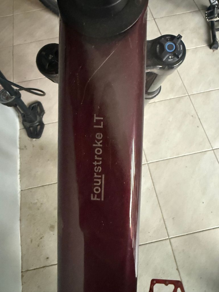 Použité BMC Fourstroke LT ONE 2024 2024 Mountainbike — obrázek 2 z 12