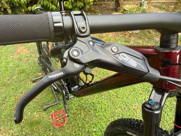 Used BMC Fourstroke LT ONE 2024 2024 Mountainbike, Red, 29 — image 7 of 23