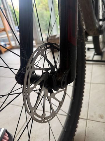 Použité BMC Fourstroke LT ONE 2024 2024 Mountainbike — obrázek 6 z 12