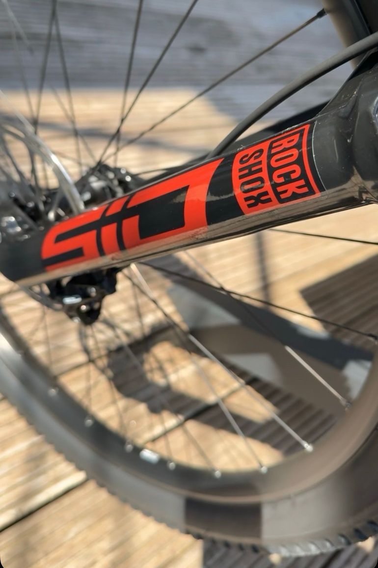 Použité BMC Fourstroke LT ONE 2024 2024 Mountainbike — obrázek 10 z 12