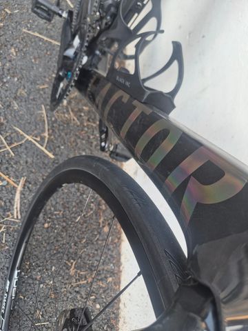Used Factor OSTRO VAM - Frameset Premium 2026 Frameset 2026 Road & Gravel, Black — image 4 of 4