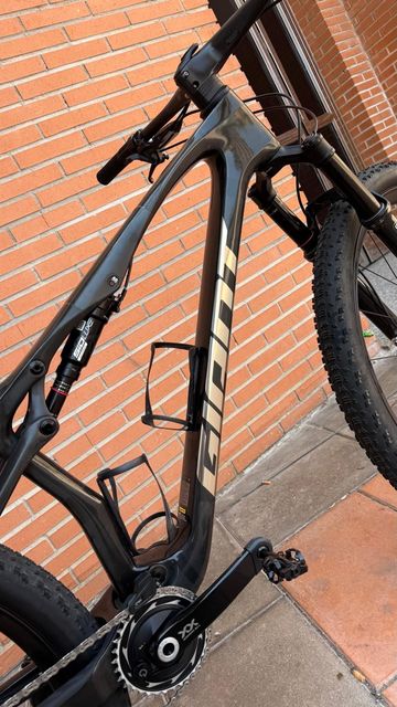 Używany Giant Anthem Advanced SL 0 2026 2026 Mountainbike — zdjęcie 5 z 10