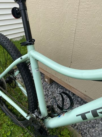 Used Trek Skye SL Women's 2018 2018 Mountainbike, Green, 27.5 — image 8 of 13