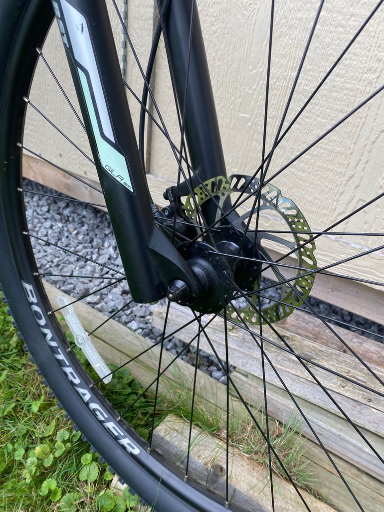 Used Trek Skye SL Women's 2018 2018 Mountainbike, Green, 27.5 — image 11 of 13