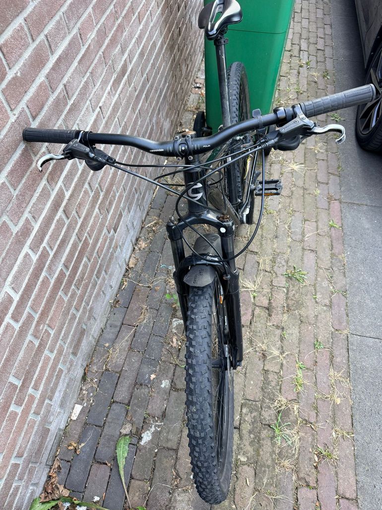 Použité Cannondale Trail 5 2022 2022 Mountainbike — obrázek 6 z 10