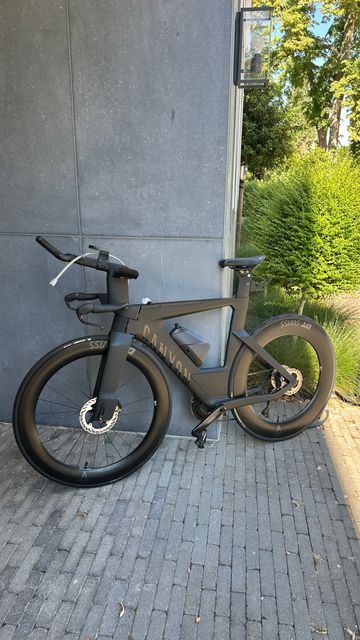Canyon Speedmax CF SLX 7 Di2 2026 2026 Road & Gravel usato, Nero — immagine 2 di 8