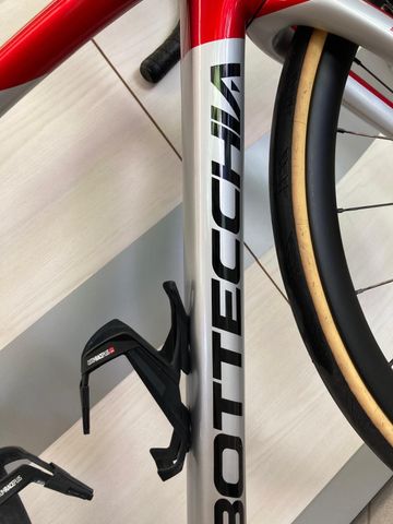 Used Bottecchia Custom Shimano 105 Di2 2026 Road & Gravel, Light Gray — image 16 of 19