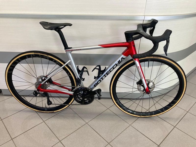 Used Bottecchia Custom Shimano 105 Di2 2026 Road & Gravel