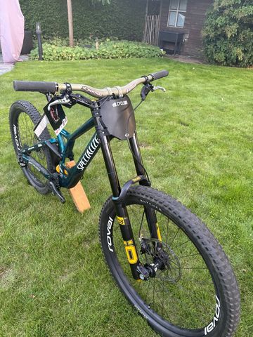 Gebrauchtes Specialized Demo Race 2024 2024 Mountainbike, Blau, 29, 27.5 — Bild 11 von 12