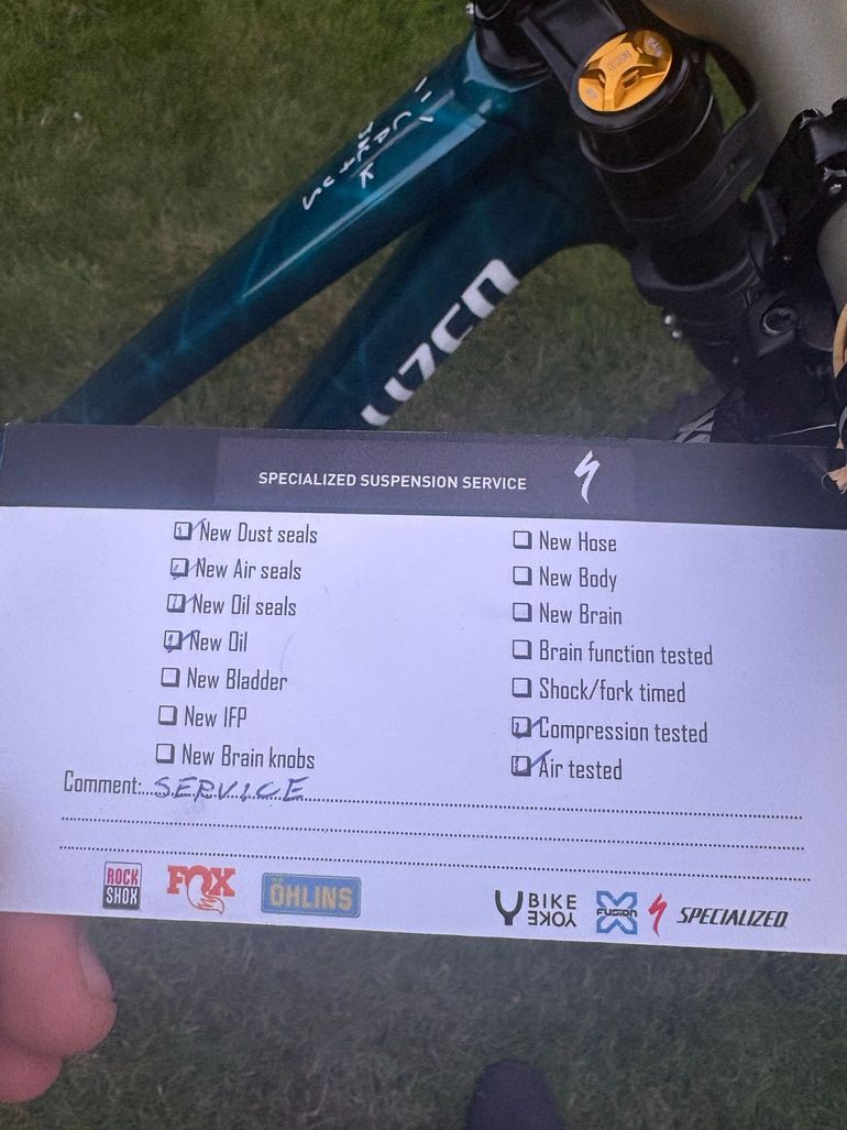 Gebrauchtes Specialized Demo Race 2024 2024 Mountainbike, Blau, 29, 27.5 — Bild 6 von 12