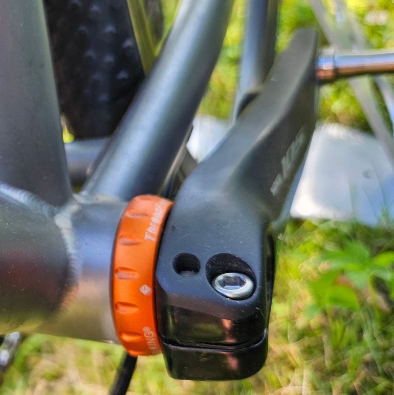 Used Rabbit Custom Shimano GRX 2020 Road & Gravel, Light Gray — image 9 of 23