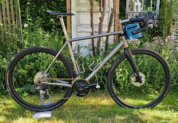 Used Rabbit Custom Shimano GRX 2020 Road & Gravel, Light Gray — image 1 of 23