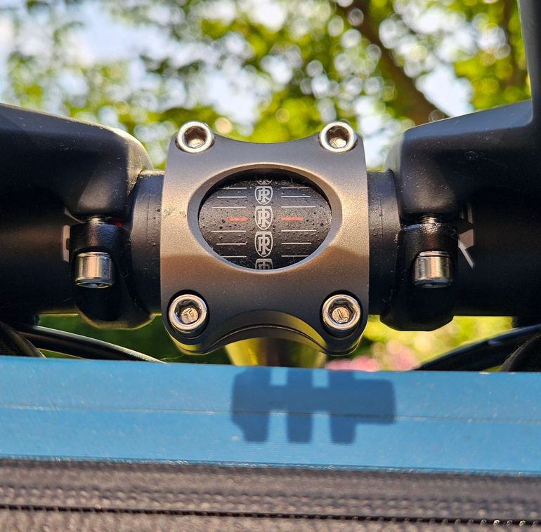 Used Rabbit Custom Shimano GRX 2020 Road & Gravel, Light Gray — image 7 of 23