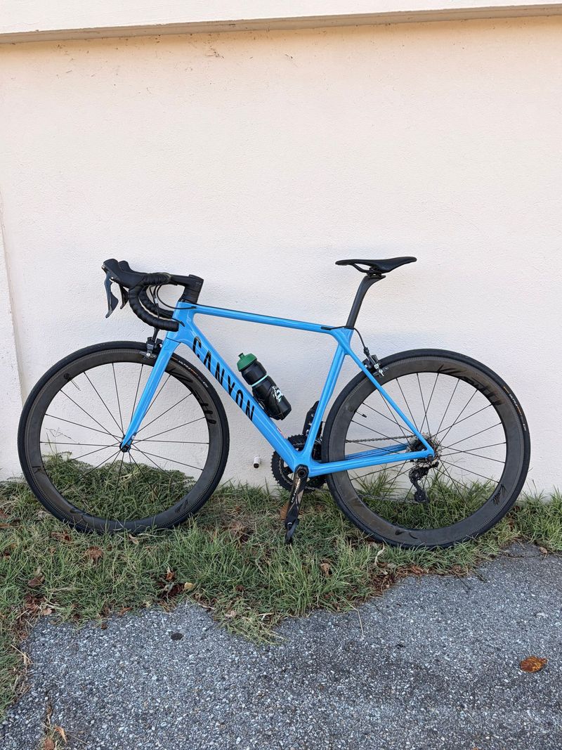 Used Canyon Ultimate CF SL 8 2021 2021 Road & Gravel