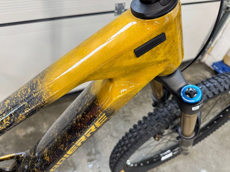 Brugt Lapierre Spicy CF 8.9 Customs 2025 2025 Mountainbike — billede 5 af 12