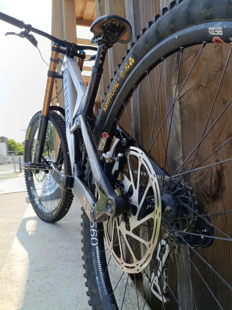 Canyon Sender SRAM X01 2023 2023 Mountainbike usato, Grigio chiaro — immagine 5 di 8