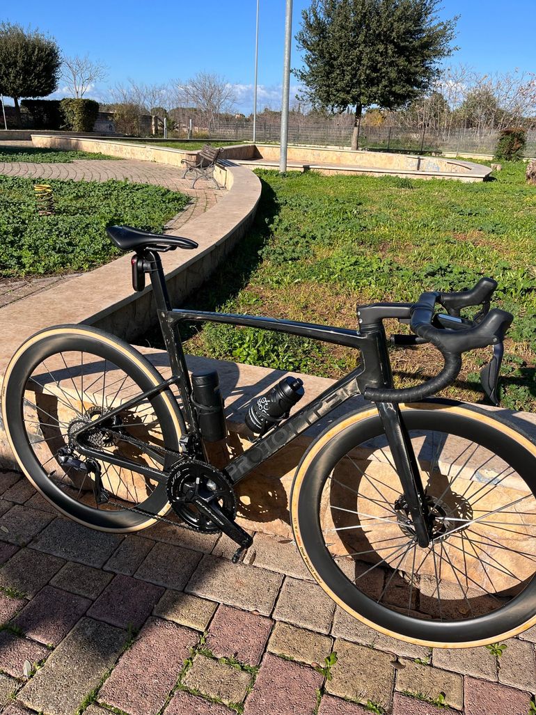 Used Lightcarbon Custom Frameset 2025 Road & Gravel, Black — image 3 of 6