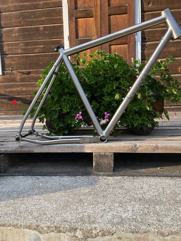 Used Bearclaw Thunderhawk Frameset Frameset 2023 Road & Gravel, Light Gray — image 8 of 8