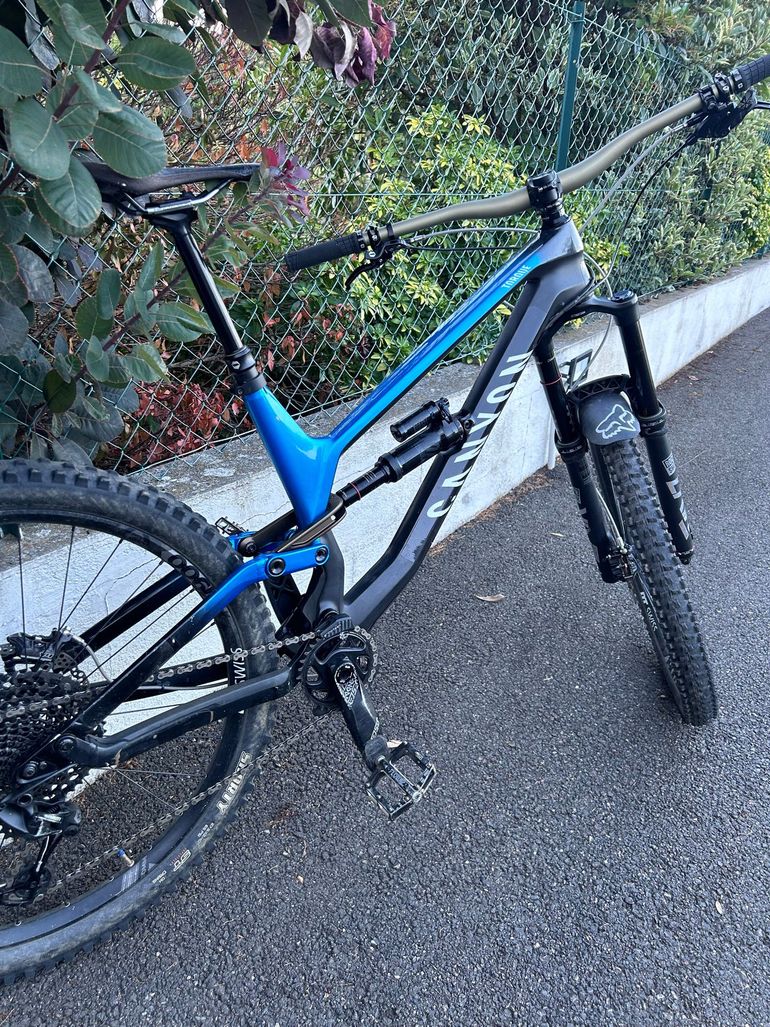 Used Canyon Torque CF 7.0 2019 2019 Mountainbike, Blue, 27.5 — image 3 of 4