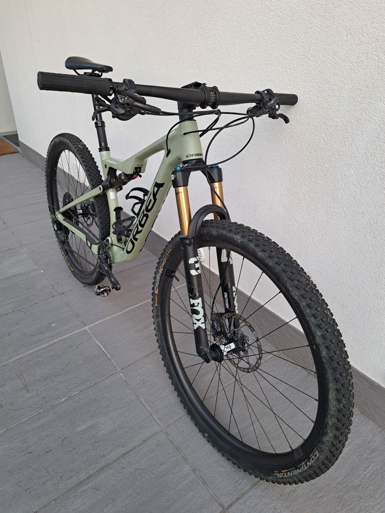 Orbea OIZ M10 2023 2023 Mountainbike usato, Verde — immagine 5 di 6
