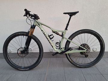 Orbea OIZ M10 2023 2023 Mountainbike usato, Verde — immagine 3 di 6