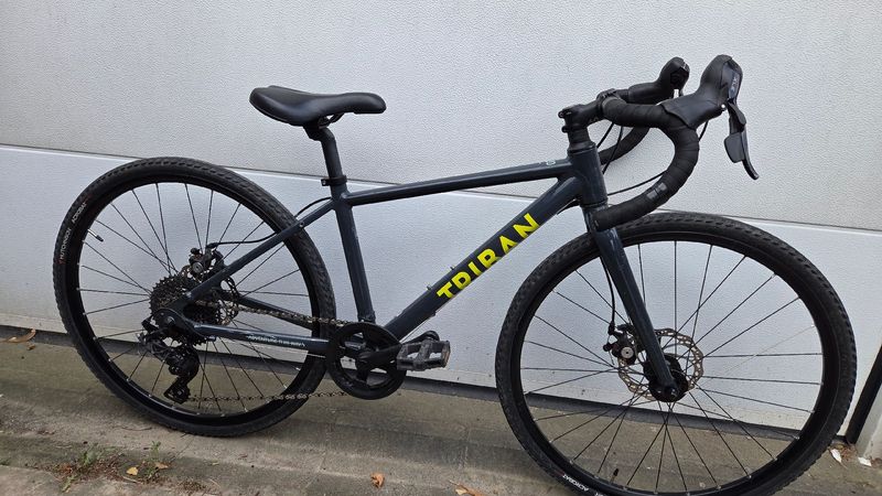 Used TRIBAN Gravel bike Kids (1m35-1m50) 2023 Road & Gravel