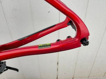 Used KHS FLITE 750 2024 Frameset 2024 Road & Gravel, Red — image 4 of 12