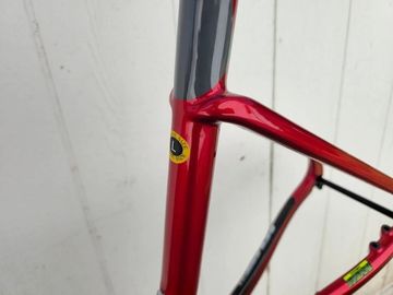 Used KHS FLITE 750 2024 Frameset 2024 Road & Gravel, Red — image 5 of 12