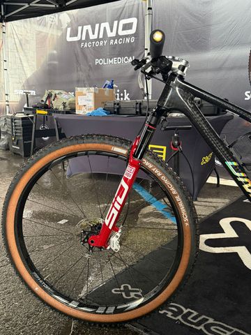Used UNNO Custom Sram Eagle Transmission XX SL 2026 Mountainbike, Black — image 2 of 3