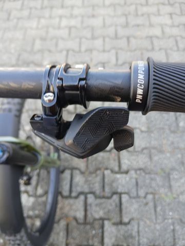 Used RAAW V1 2026 Mountainbike, Light Gray — image 6 of 18