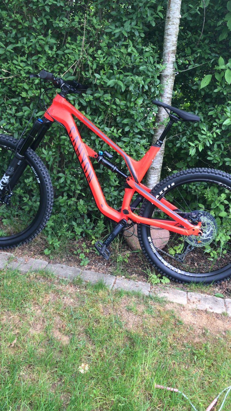 Gebrauchtes Canyon Spectral AL 6.0 2020 2020 Mountainbike, Rot, 27.5 — Bild 2 von 3