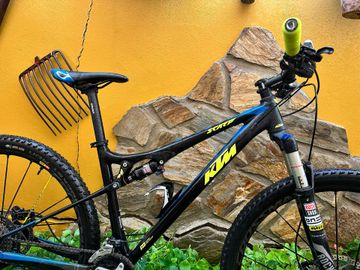 Used KTM Custom Shimano SLX 2017 Mountainbike, Black — image 2 of 6
