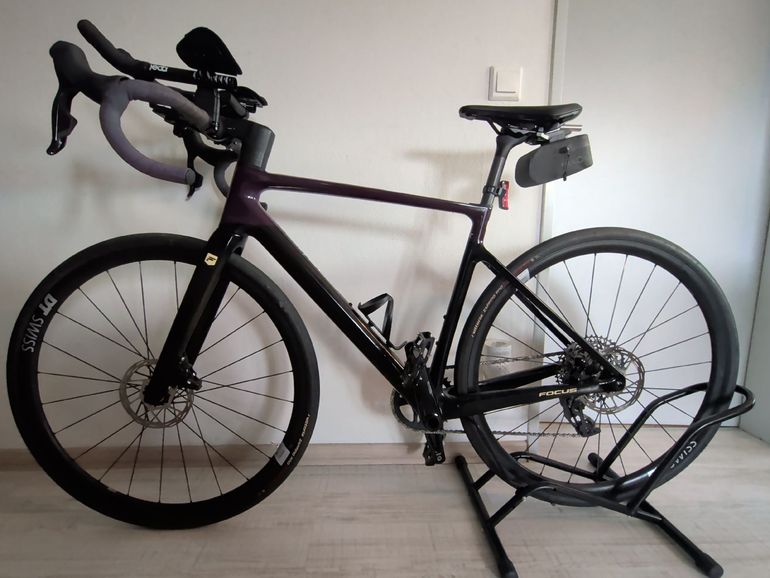 Focus paralane 8.8 Custom SRAM Rival eTap AXS 2025 Road & Gravel de segunda mano, Negro — imagen 2 de 5