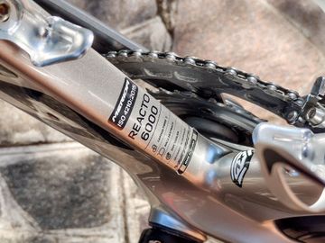 Used Merida REACTO 6000 Di2 2024 2024 Road & Gravel, Light Gray — image 10 of 15