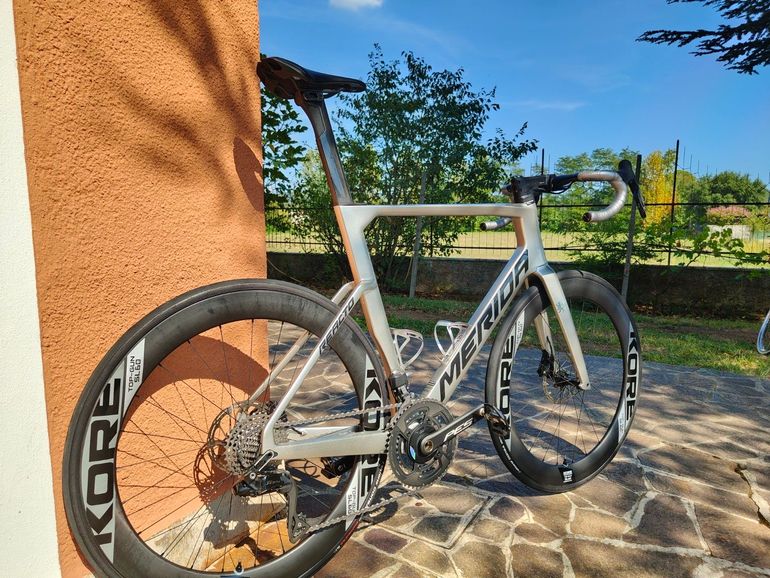 Used Merida REACTO 6000 Di2 2024 2024 Road & Gravel, Light Gray — image 3 of 15