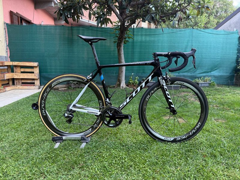 Scott Addict Team Orica GreenEdge 2015 2015 Road & Gravel d'occasion