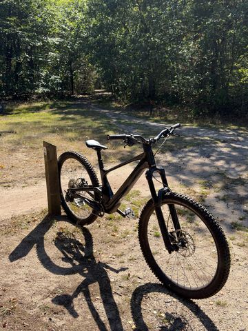 Used Scott Genius 920 2024 2024 Mountainbike, Black, 29 — image 2 of 11