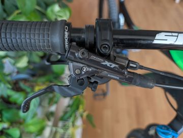 Used Giant Trance 2 Ltd. 2017 Mountainbike, Black — image 5 of 10