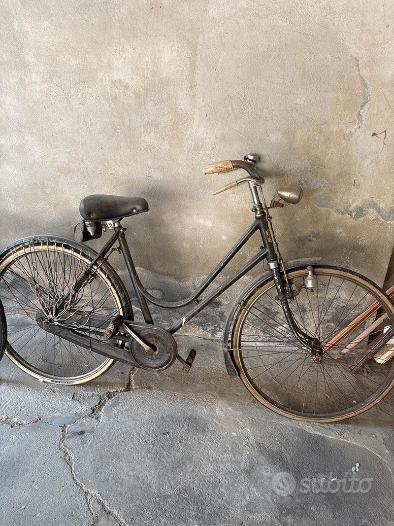 Used Bianchi Bicicletta D’epoca Bianchi 1971 Urban & Touring