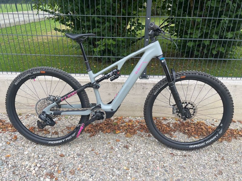 Tweedehands CUBE AMS HYBRID Sram Eagle Transmission GX 2025 MTB