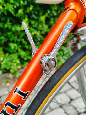 VICINI Bici da corsa vintage Vicini fine anni '70 / primi '80 - Campagnolo 1980 Road & Gravel d'occasion — image 5 sur 13