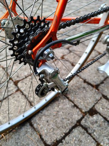VICINI Bici da corsa vintage Vicini fine anni '70 / primi '80 - Campagnolo 1980 Road & Gravel d'occasion — image 6 sur 13